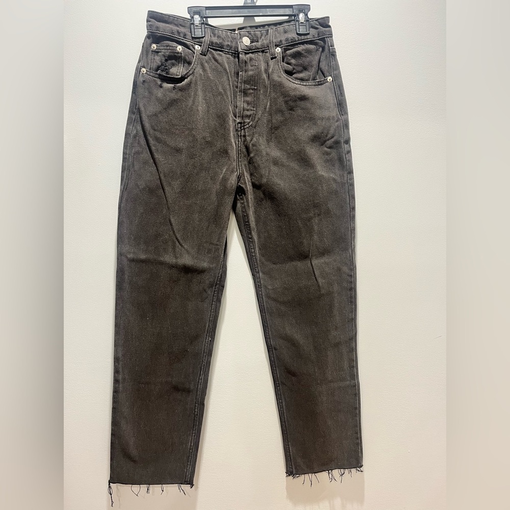 NWT MESHKI Tina Mom Jeans Size 10 Color Washed Black‎